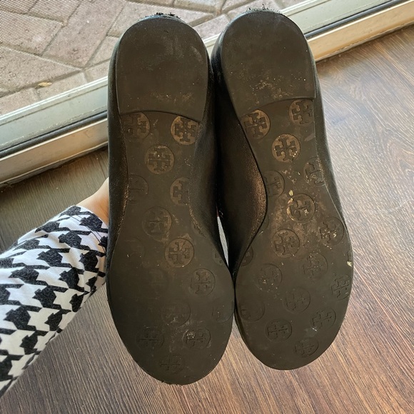Authentic Black Tory Burch Flats size 8 - Picture 6 of 6